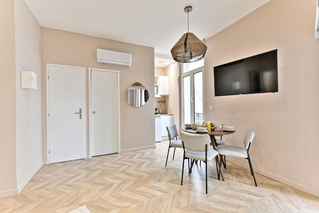 Appartement Proche Parc Monceau - III Paris Extérieur photo