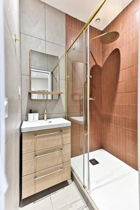 Appartement Proche Parc Monceau - III Paris Extérieur photo
